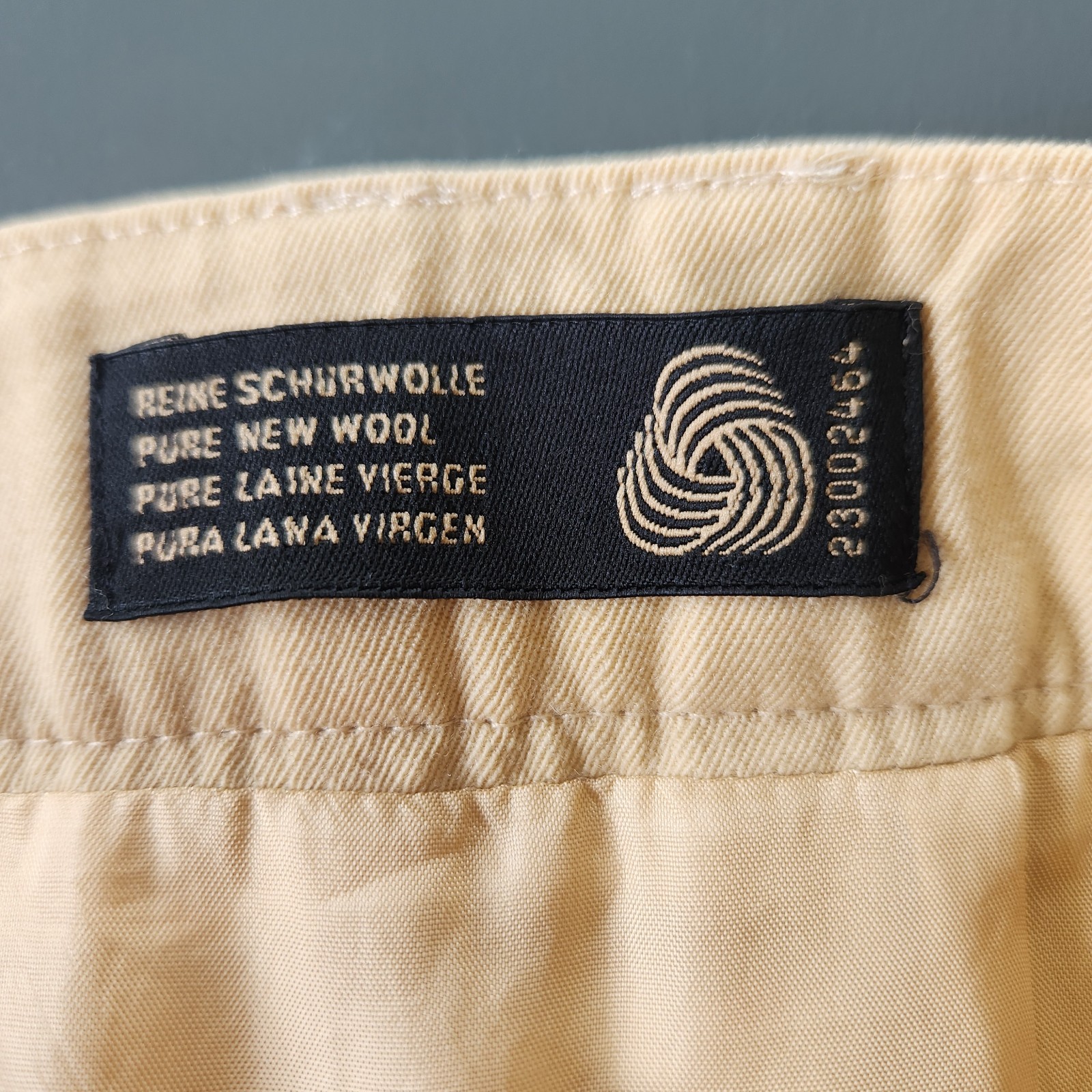 VTG 80s 90s Escada Women Wool Pleated Trouser Pant Sz 44 Camel Quiet Luxury