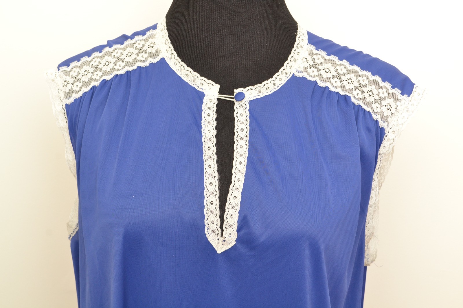 Vanity Fair Nightgown Set Robe & Gown Blue Sz 40 Nylon Antron III USA Made VTG