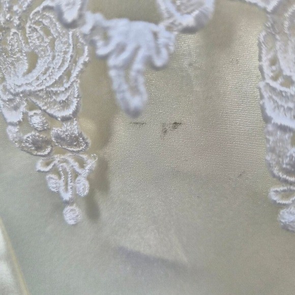 Pauline&rsquo;s Trousseau Vintage Lace Satin gown Cream Coquette Cottagecore