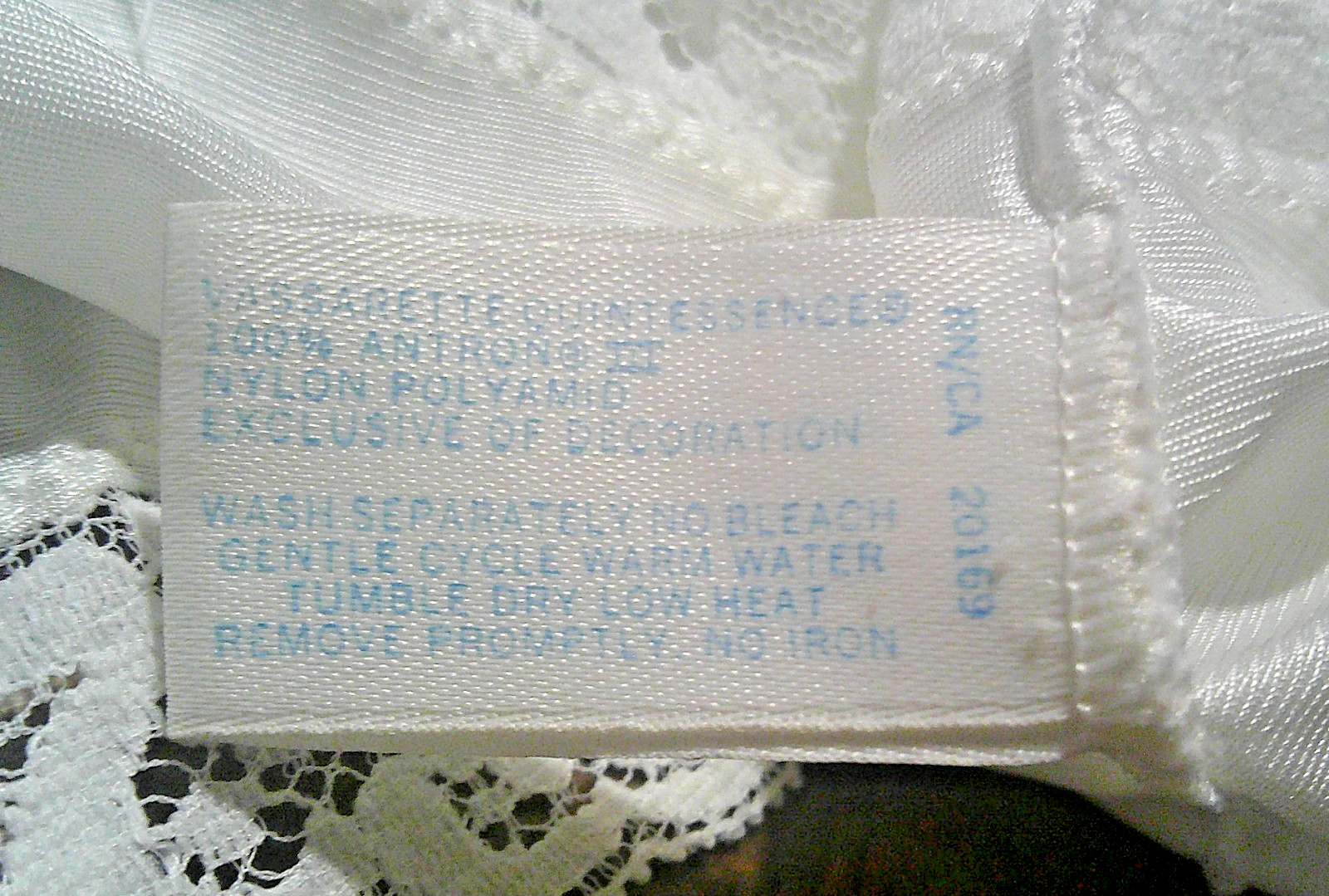 Vtg Vasserette Full Slip Womens 38F Underneath It All Lace Trim Adjustable
