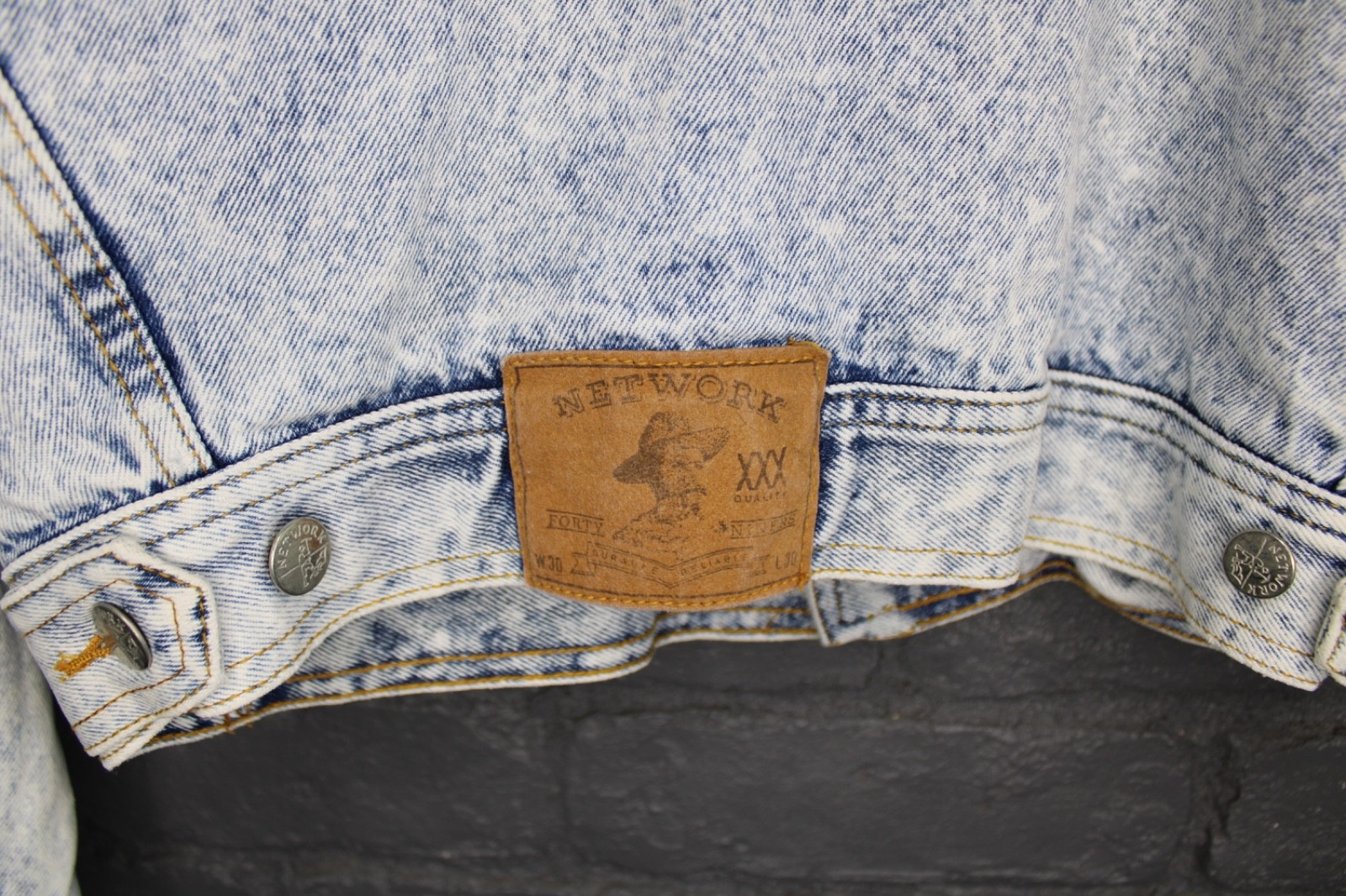 Vintage 1990s Network acid wash denim jean jacket, size medium