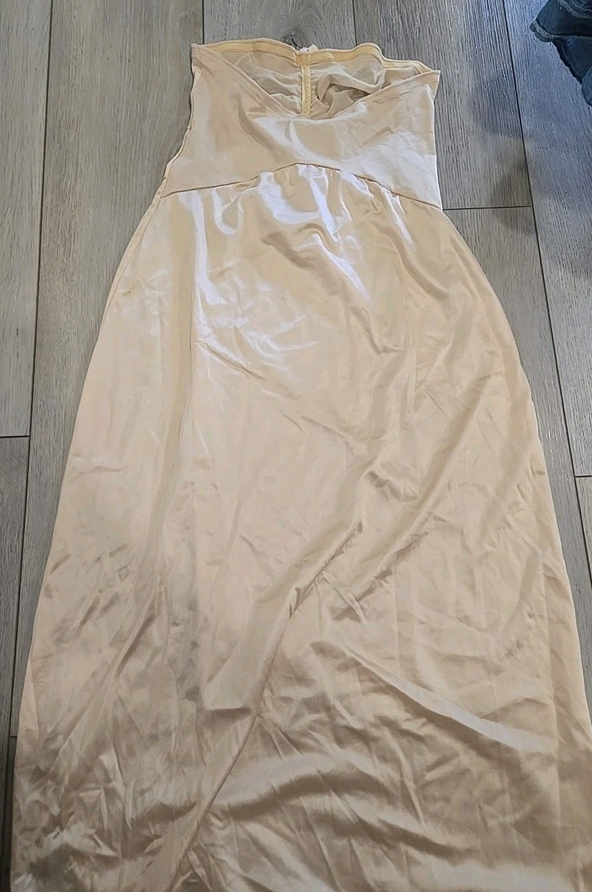 VTG Kayser Nude Strapless Slip Nylon Style 12199 Tall 38 Bust Side Slits VGUC