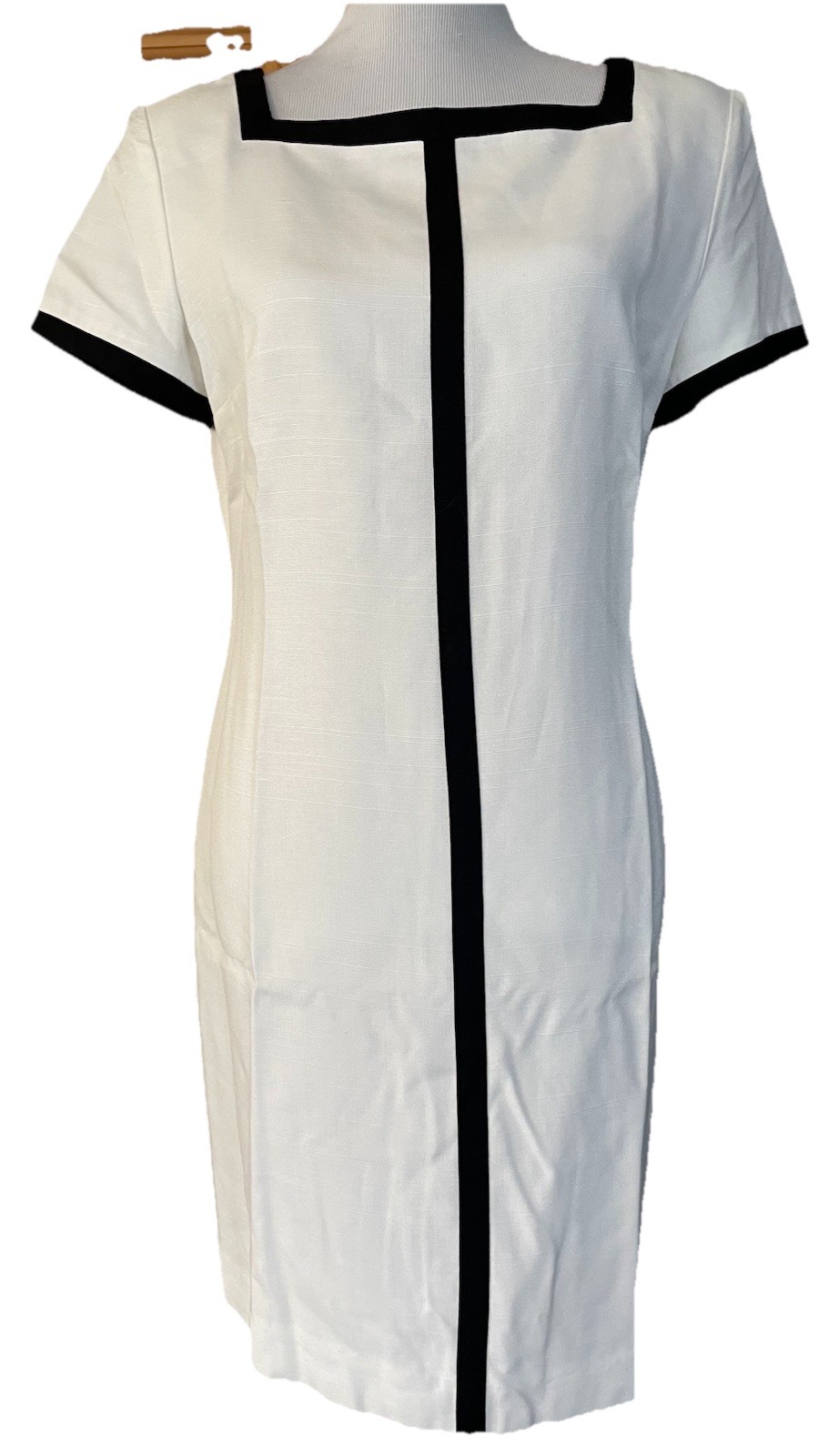 Vtg 70s Casual Corner Square Neck Dress 8 White Rayon Black Trim Career USA Made