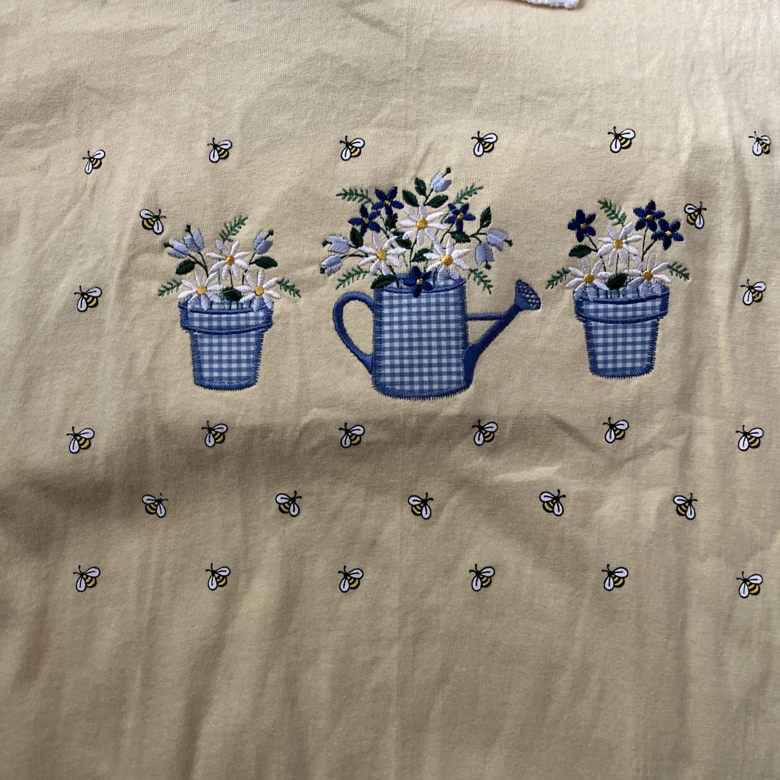 Vintage Cottagecore teacher Yellow Collared T-Shirt Embroidered Bees Made USA XL