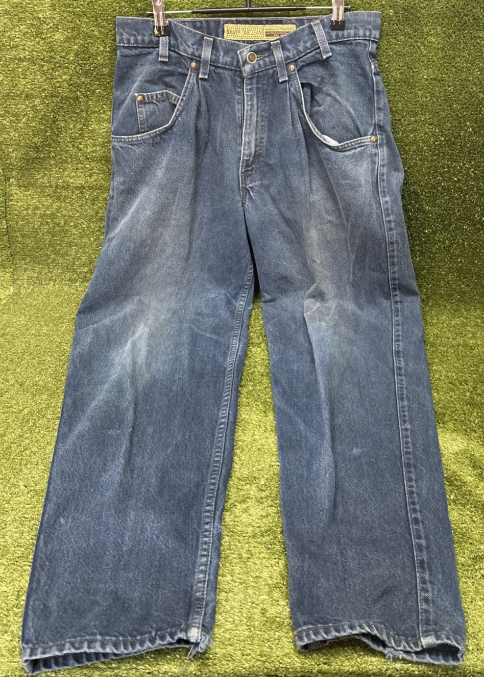 Vintage Levi&rsquo;s Silver Tab Mens Jeans W32xL32 Light Wash Blue Face Patch