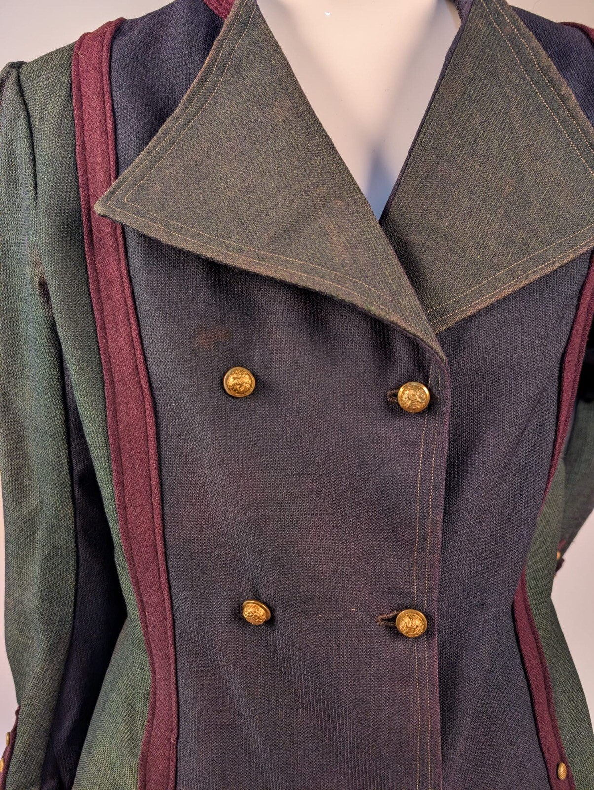 UNUSUAL EDWARDIAN TRI TONE WOOL WALKING SUIT W STUD + BUTTON TRIM