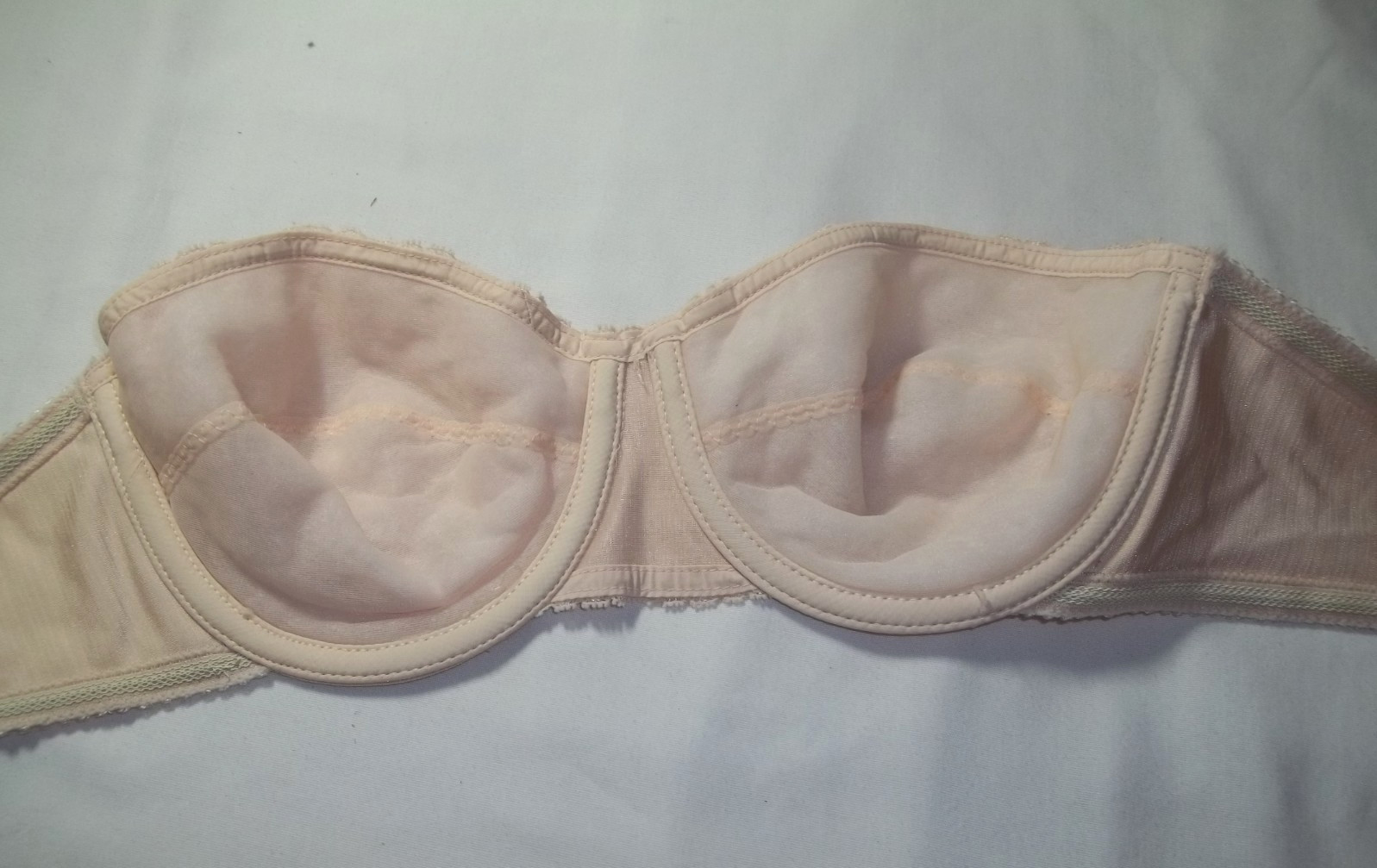 Vintage Warner&rsquo;s Shine On Strapless Bra #1121 Beige Satin Stripes Bra sz 36B