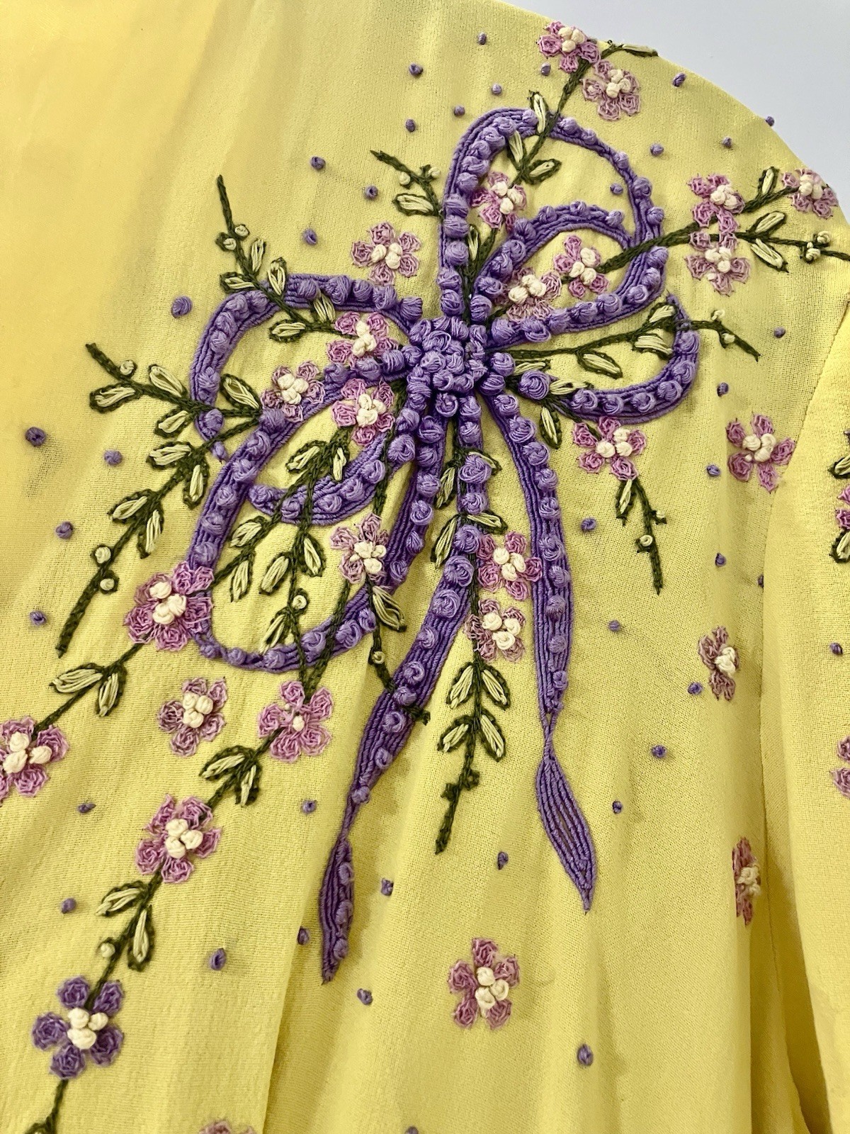 1940s Vintage Yellow Crepe Purple Flowers Embroidered Long Dress Gown Sz S AS IS