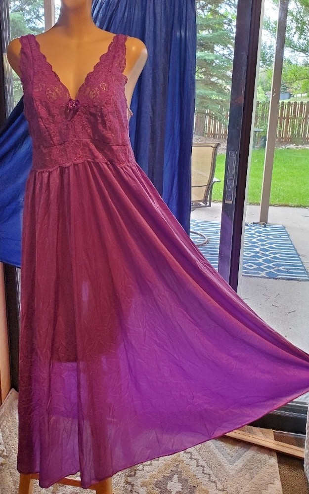 Shadowline Nightgown Lot, Olga-esque Formfit Gowns, Size M/L (Flaws)