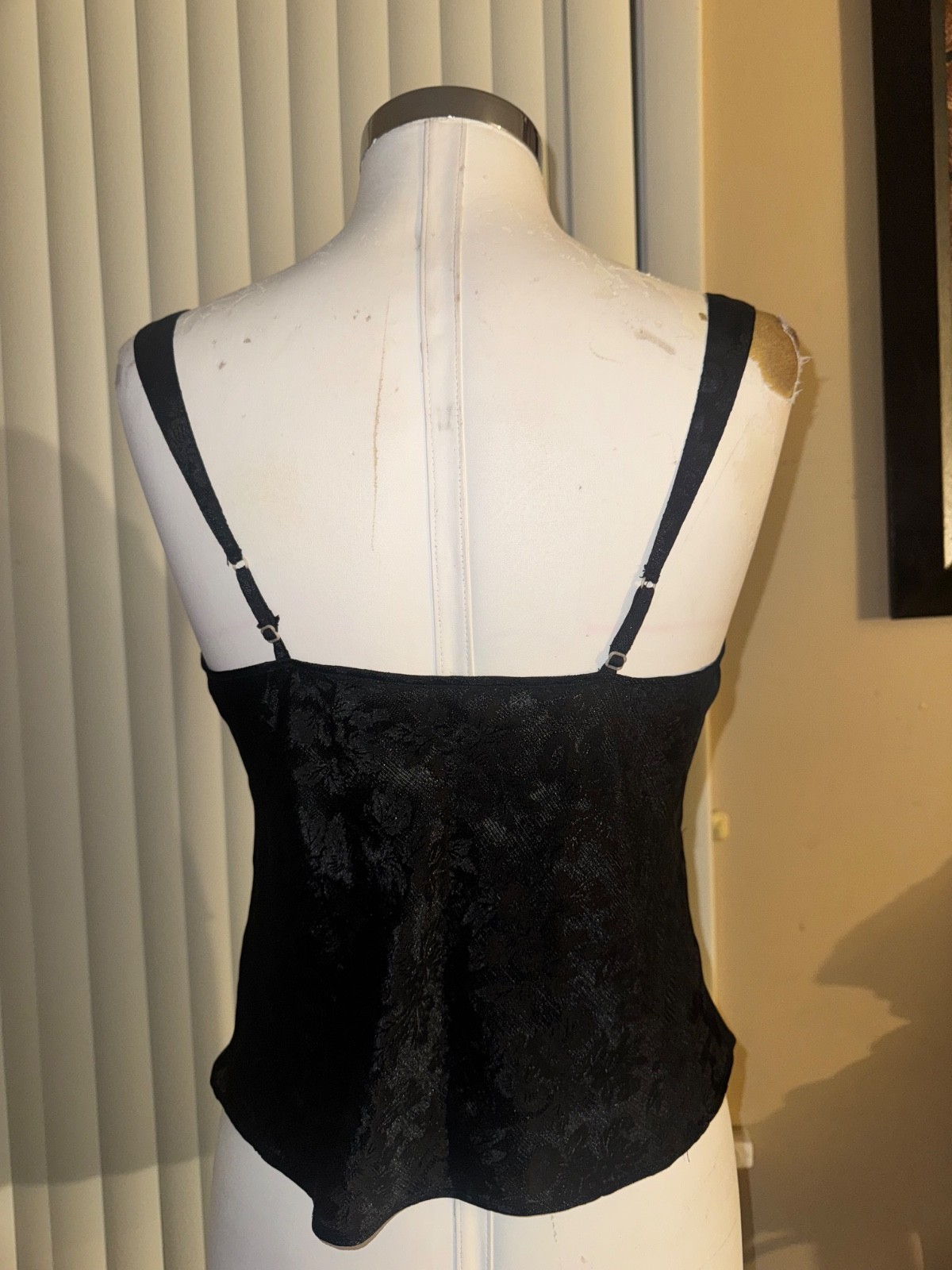 Vintage 90s Victoria’s Secret gold label cami