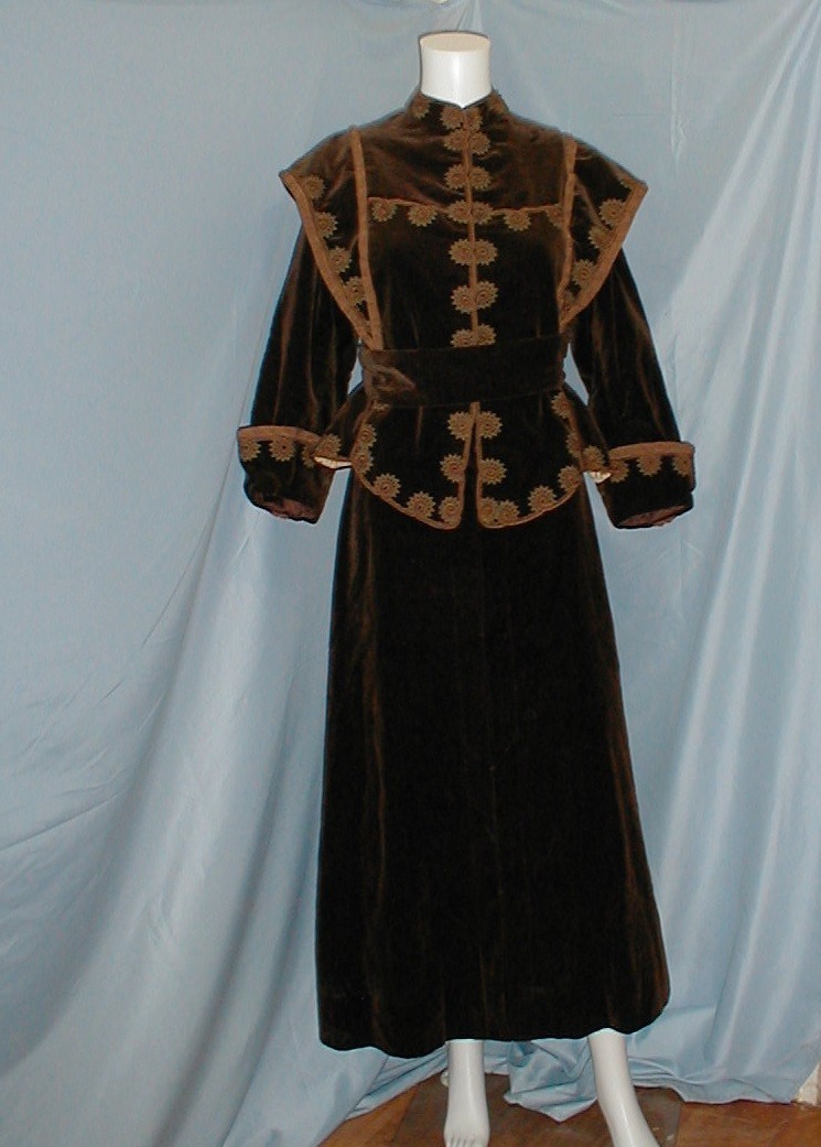 High Style Antique Dress Suit Edwardian 1912 Brown Velvet Gold Braid Trim