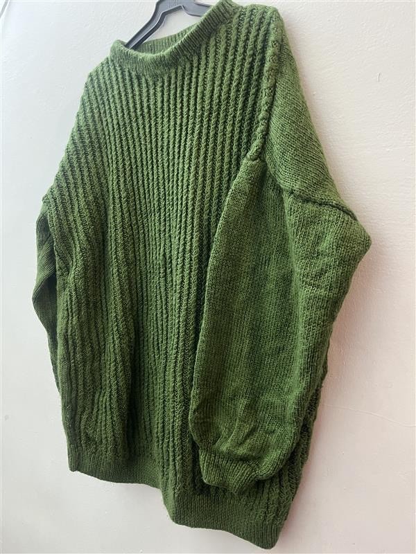 Vintage 1990s Handmade Green Wool Sweater – Cozy Knit Pullover, Family Heirloom