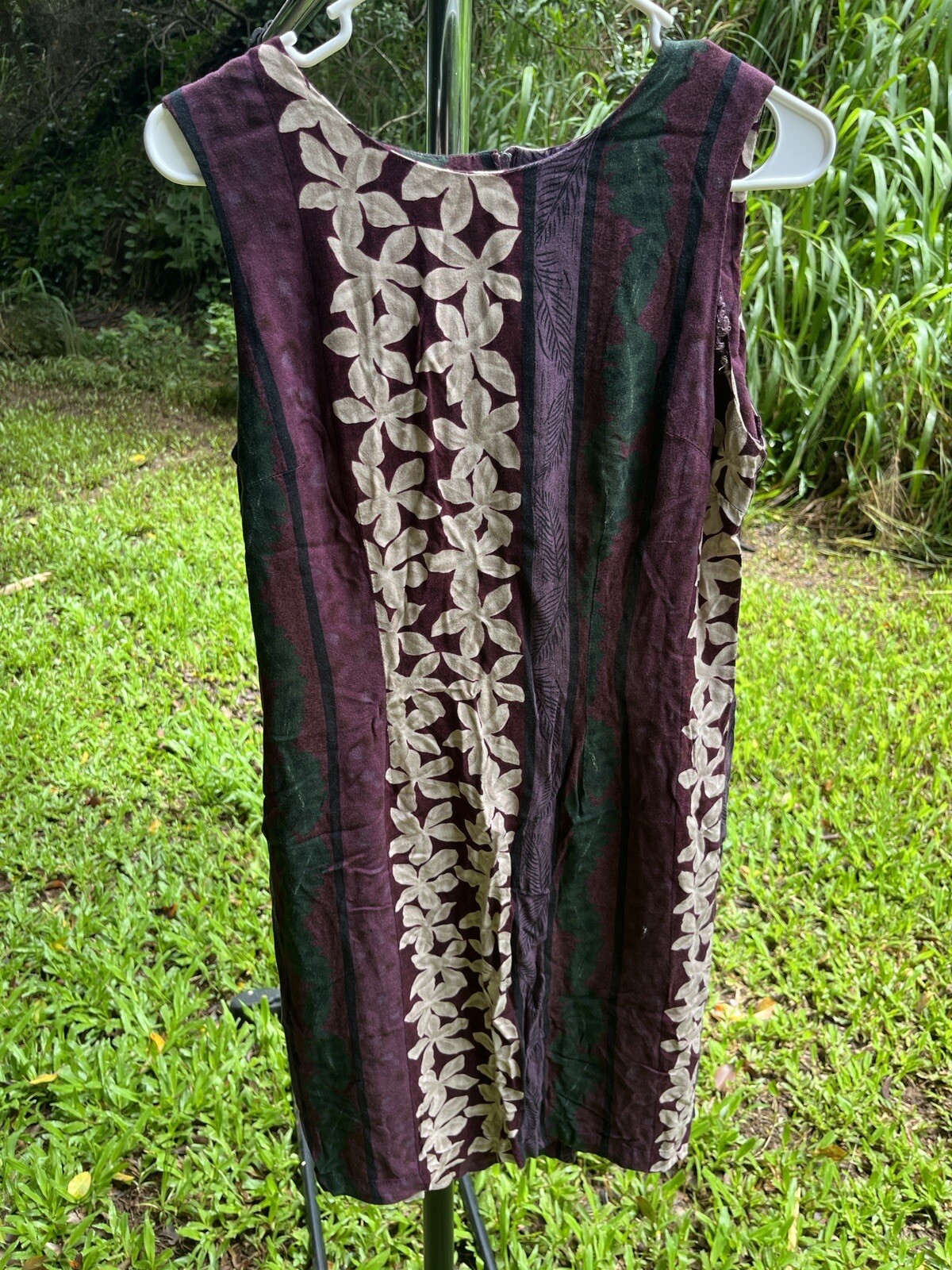 Vintage Purple and Lavendar Aloha Floral Hawaiian Dress