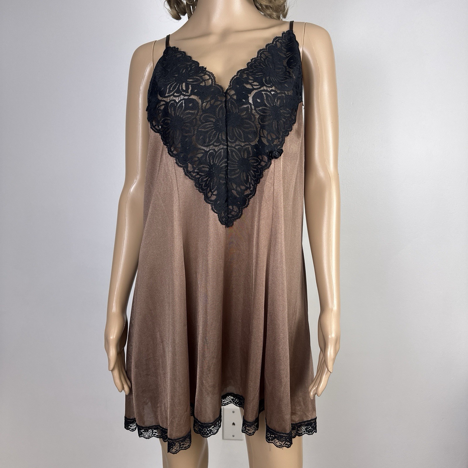 Vintage Undercover Wear 1X Bronze Brown Nylon Chemise Black Lace Plus Size USA