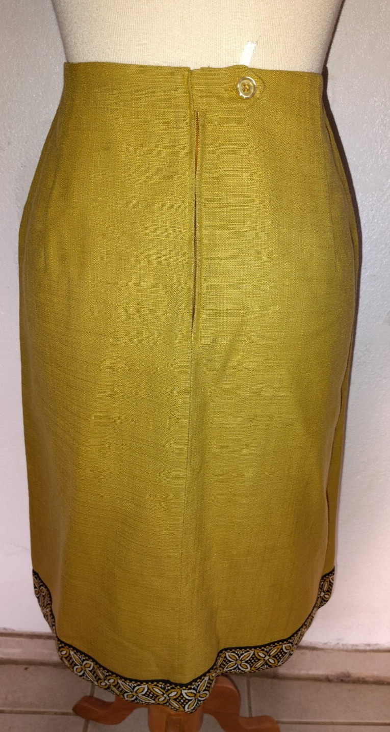 Cen-Dura By Century Vintage Skirt 24 Inch Waist ~ 25 In Long Rare Piece Nice