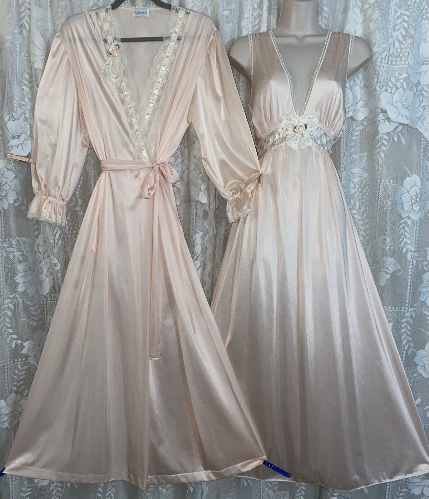 VTG S M FANCY LORRAINE PEACH SOFT Nylon WRAP Peignoir Robe Nightgown w Lace SET