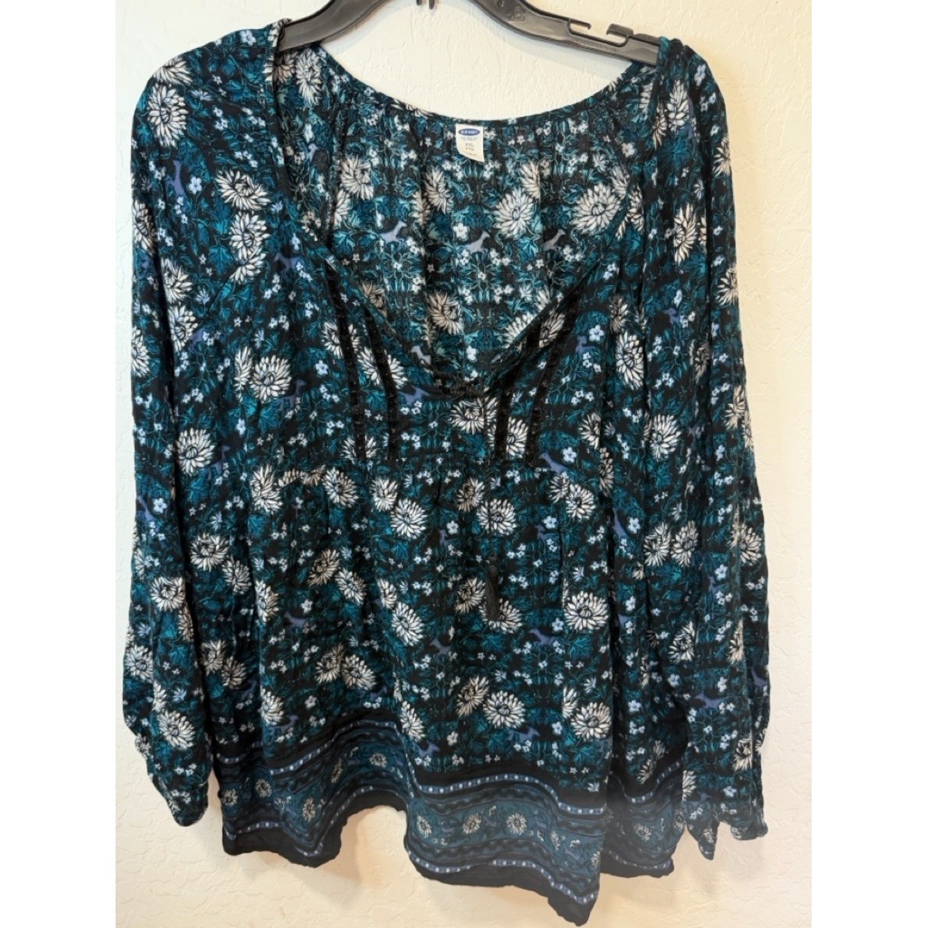 Old Navy blue black paisley peasant floral boho whimsical plus size XXL top