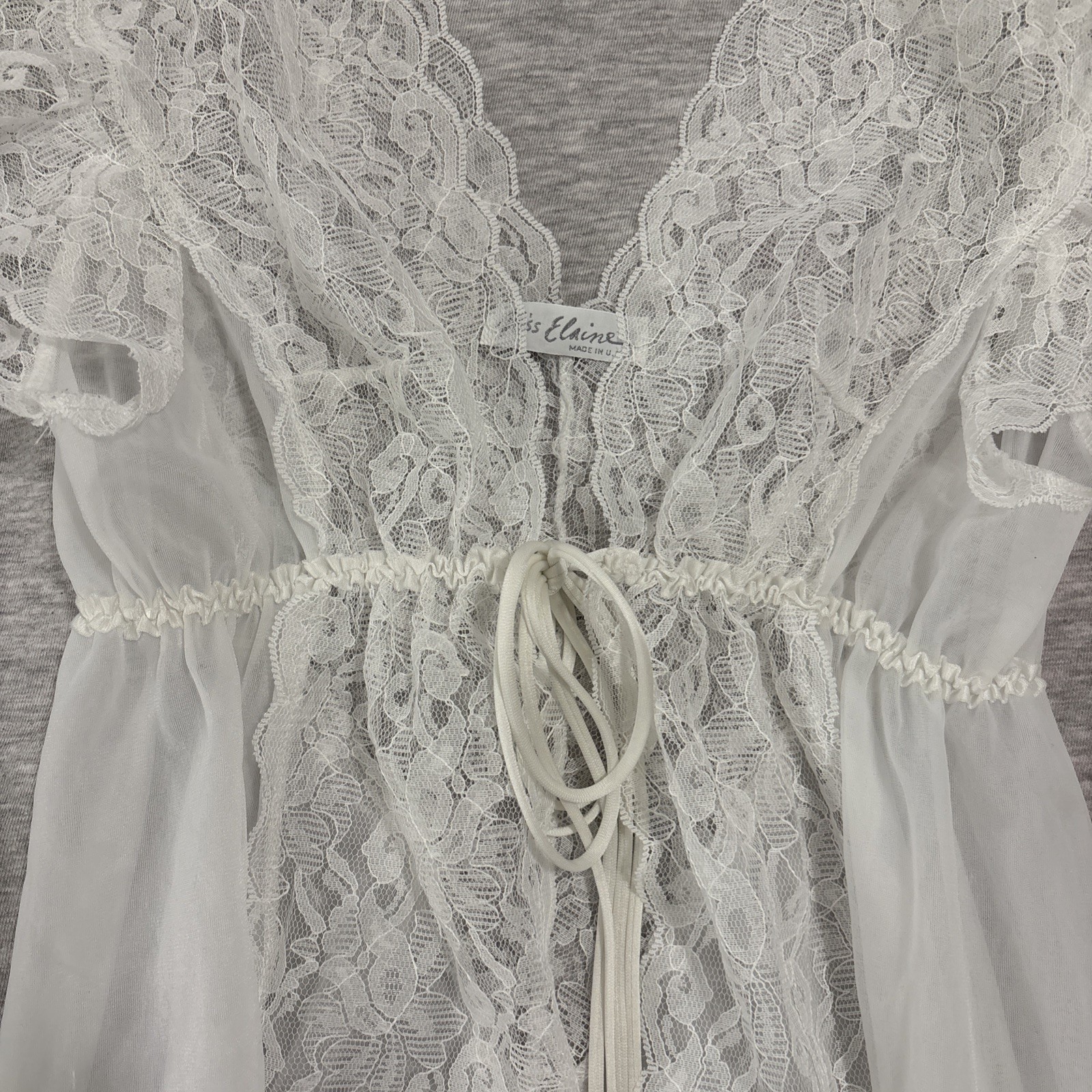 Vintage Miss Elaine Sheer Nylon Lace Peignor Robe Small 70’s 80’s