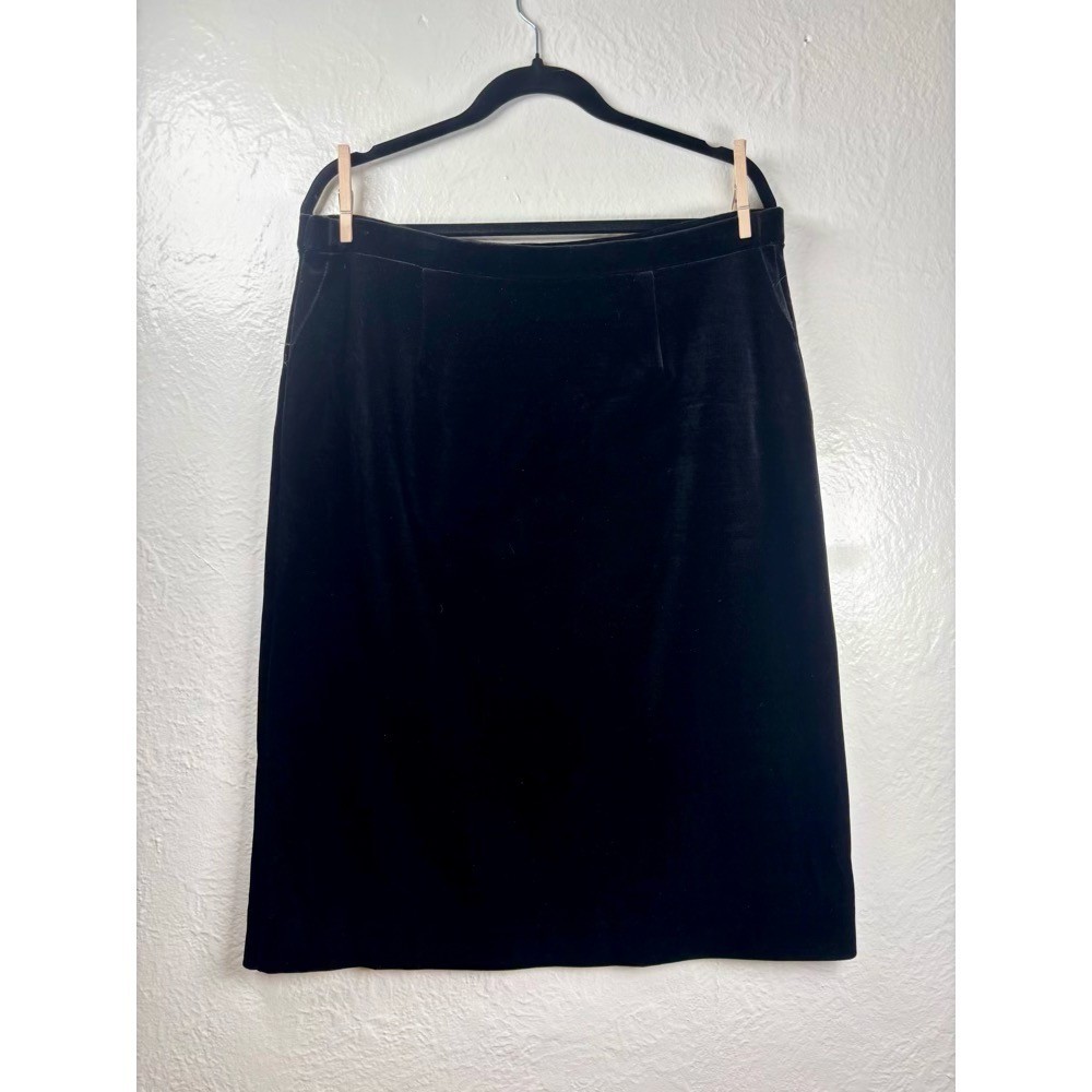 Vintage Act III Black Velvet Pencil Skirt Size 18 ILGWU Made in U.S.A. Pull On