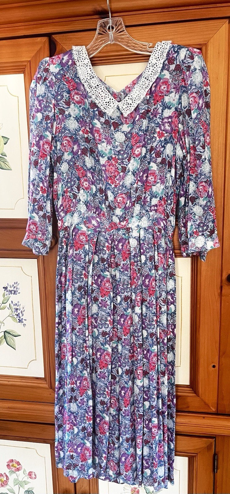Vintage 1980&rsquo;s Janet Simmons Purple Floral Rayon Knee Length Dress Size 8 Retro