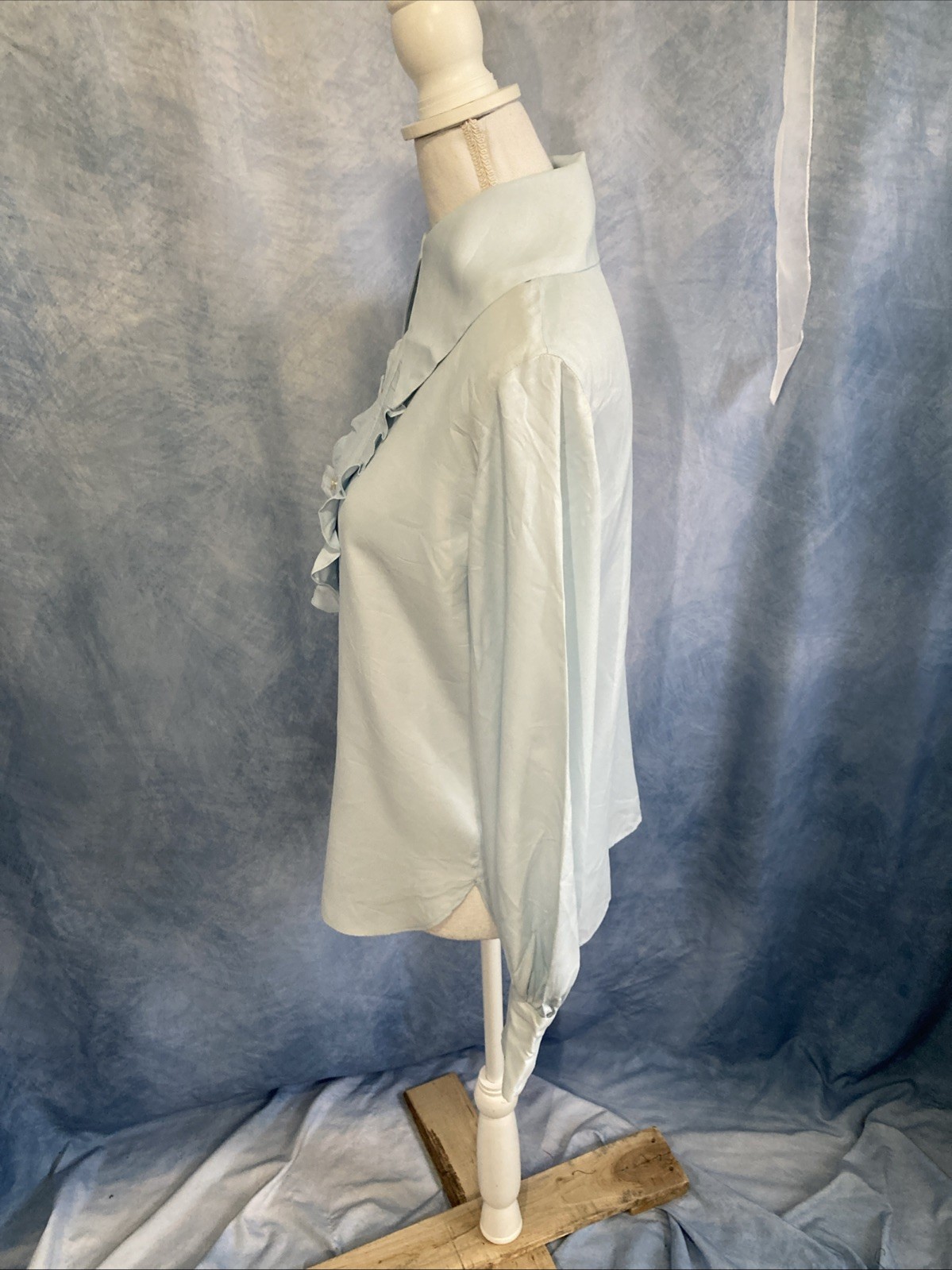 VTG Miss Chris Blue Ruffle Jabot Blouse 70s Secretary Victorian Union Made XS/S