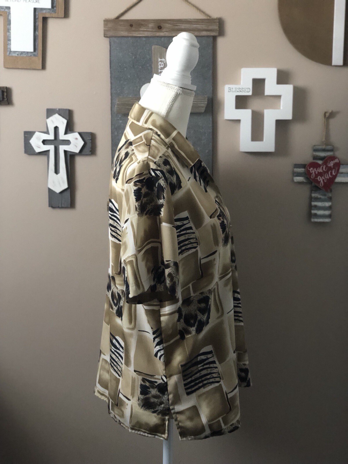 Vintage Elementz Large Black Gold Top Twofer Short Sleeve Button Up Collared