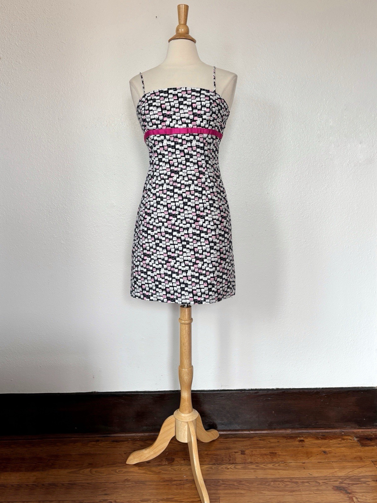 Vintage 90s Byer Too Eccentric Purse Print Black & Pink Babydoll Dress Size 9