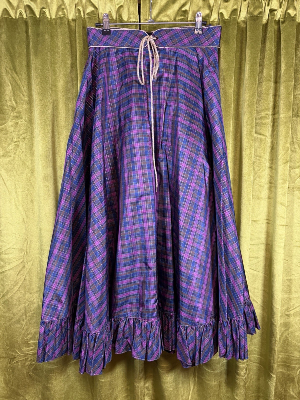 RARE Vintage 1970s Miss Feraud of Paris Purple Plaid with gold lurex midi skirt