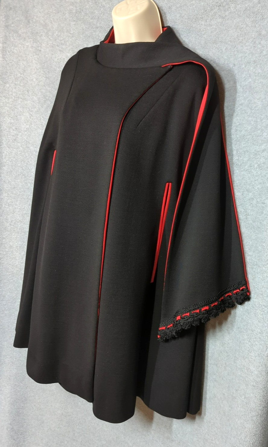 Vtg Alfred Werber Cape S Black Wool Red Attached Scarf High Fashion 1960&rsquo;s Chic