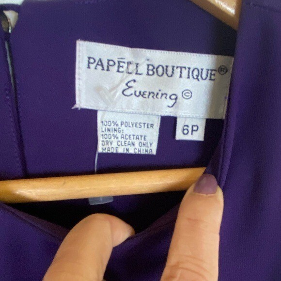Papell Boutique Evening Vintage 90s Formal Dress Size 6P Purple Feminine Elegant
