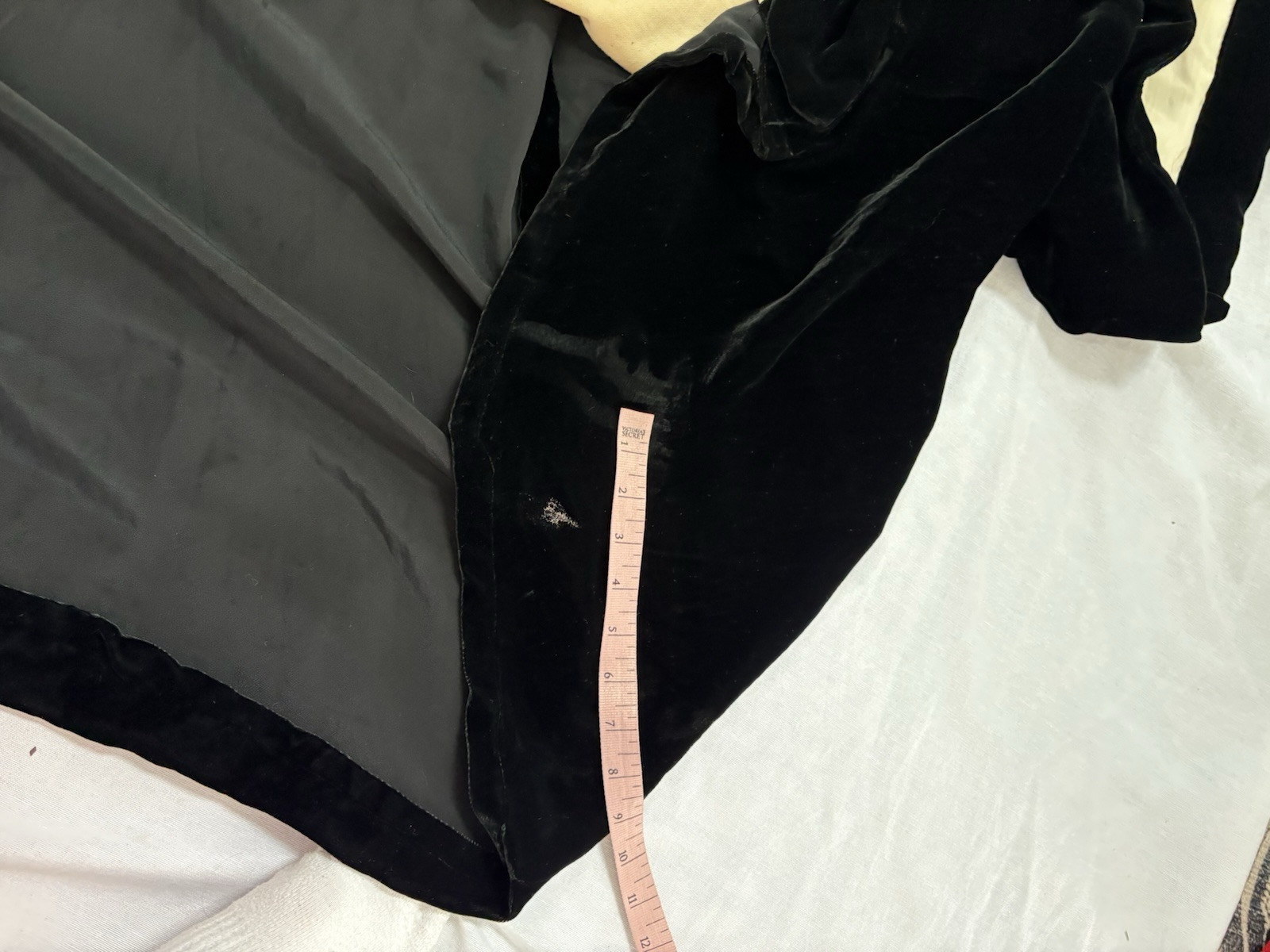 Vtg Fur Collared Black Velvet Duster Robe Old Hollywood Style Glam Size Medium