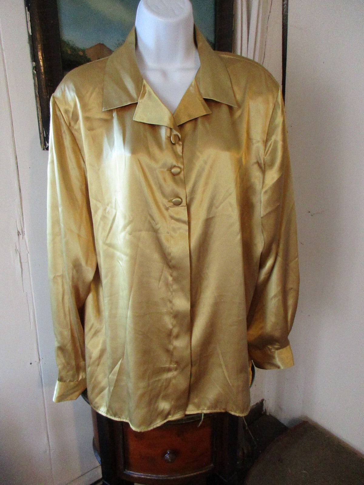 Vintage Joan Leslie 18 Plus Gold Button up Poly Satin Blouse Long sleeve AS-IS