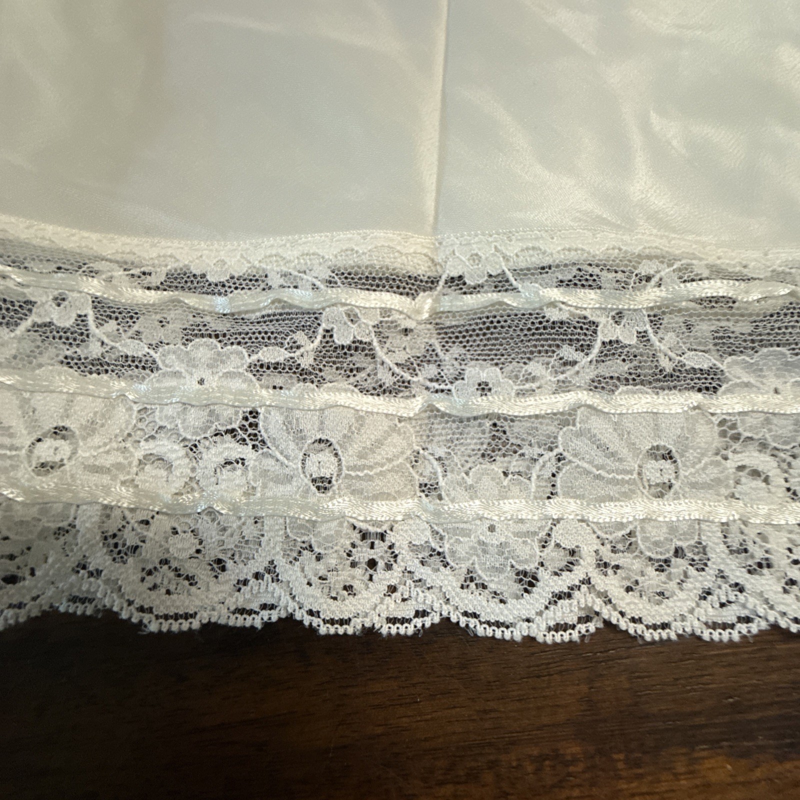 Christian Dior Vintage Cream Ivory Half Slip Lace Hem Med USA Made Nylon Blend