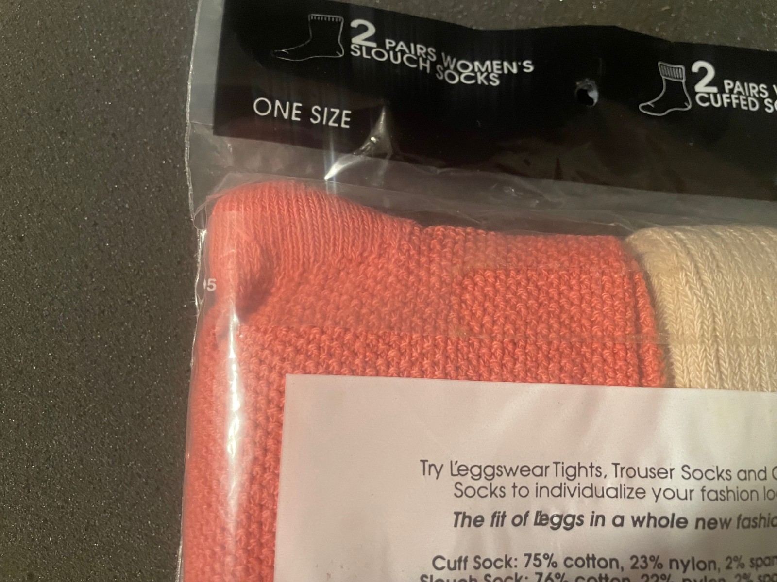 Vtg Leggs Wear Basic Socks 2 Cuffed & 2 Crew Socks One Size 4 Pair (USA)