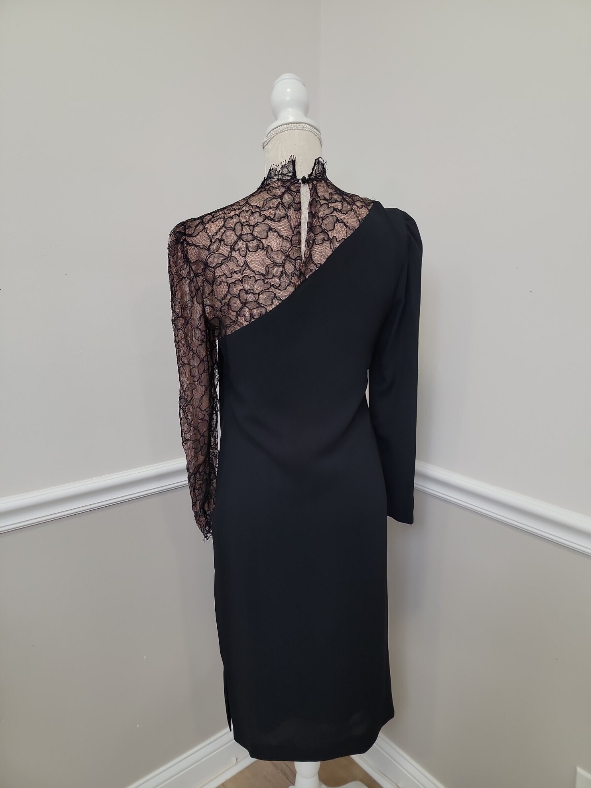 VTG BILL BLASS COLLECTION III Black Cocktail Dress/One Shoulder Lace/Knee Lengt