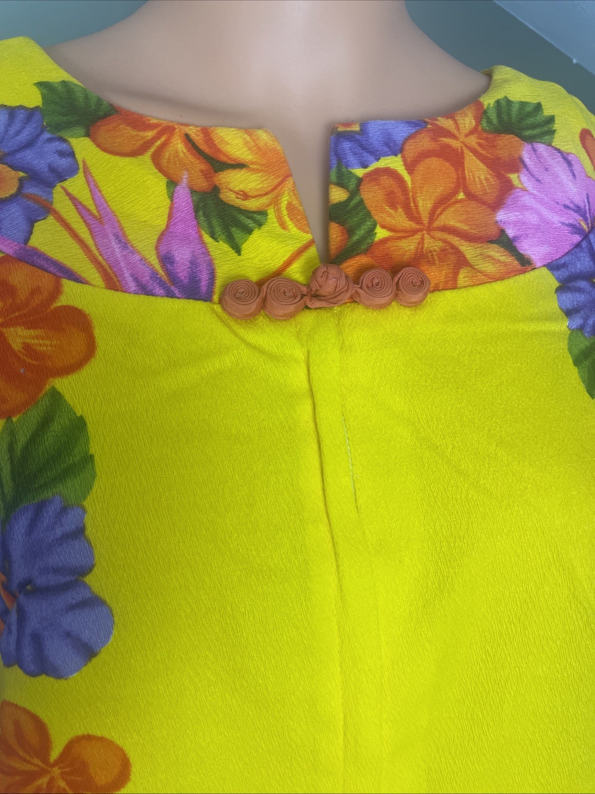 Vintage 1960’s Hawaiian Togs Honeymoon Mini Dress Bright Yellow Floral Size XS