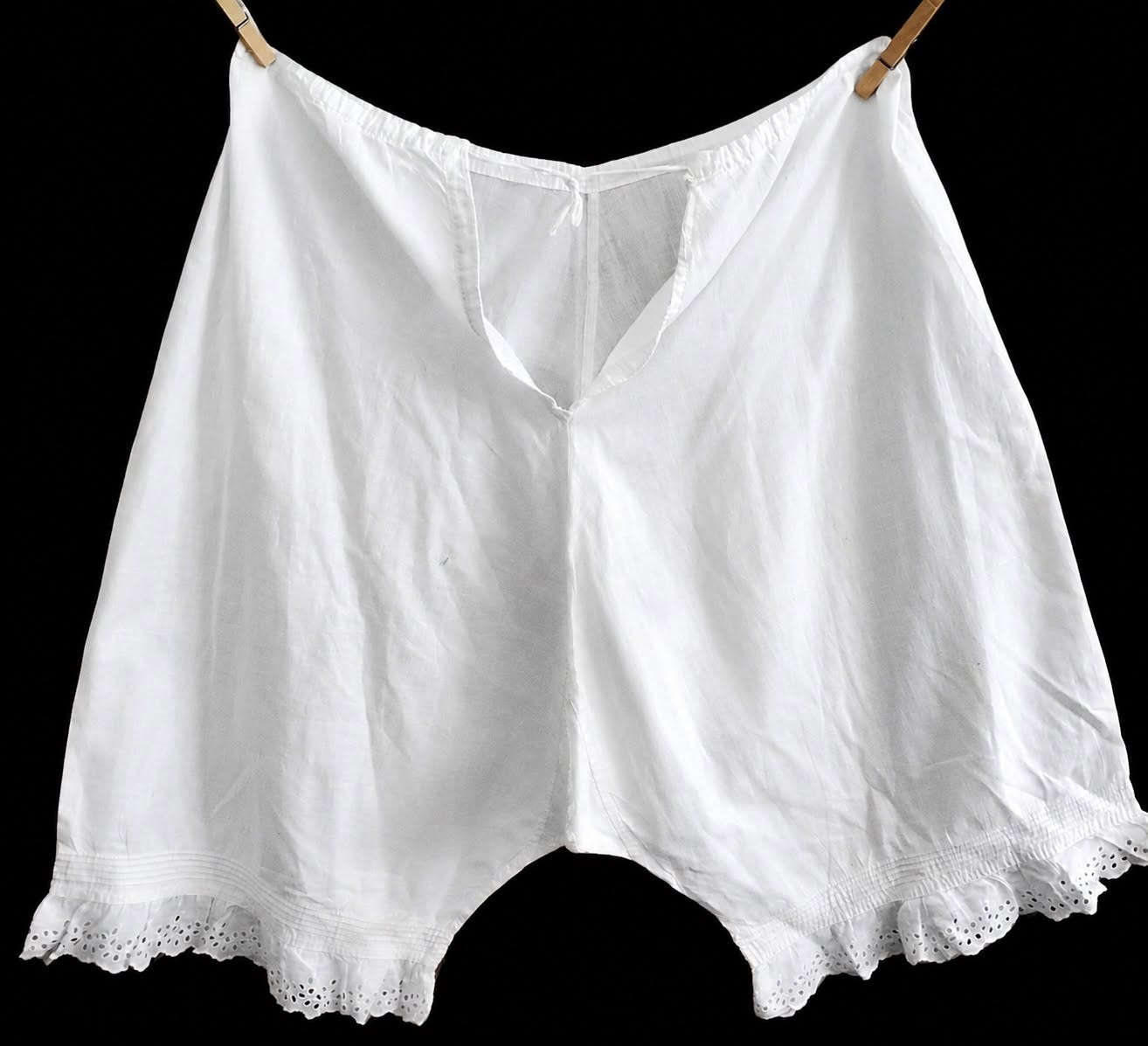 Antique 1910s White Cotton Closed Crotch Drawers Eyelet Trim Adjustable Size