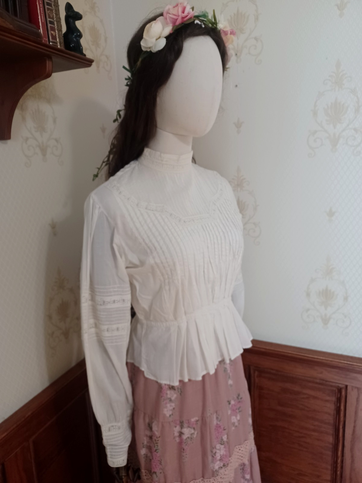 Vintage 1990s J. Peterman Pintuck Lace Cottagecore Edwardian Style Blouse