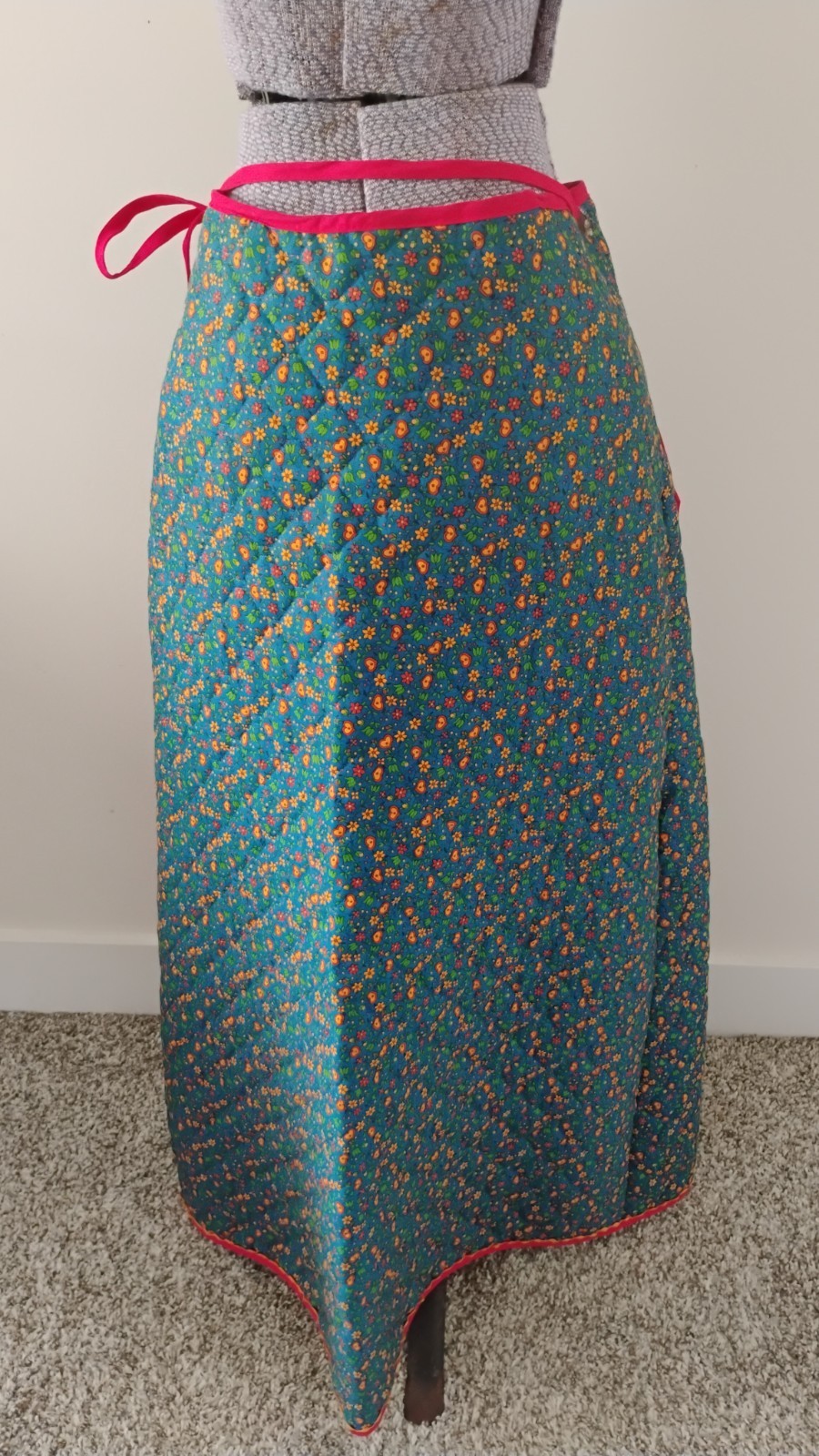 VTG 70s Retro Floral Quilted Maxi Wrap Skirt Flower Power Boho Hippie Lg Pocket