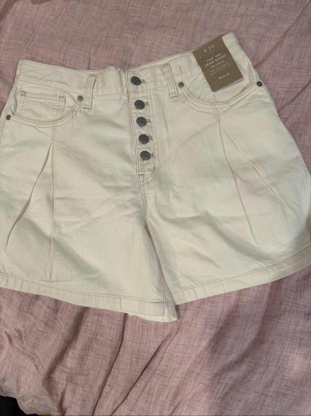 Madewell &rsquo;90s Jean Short, Off White Denim, Pleated Button Front, S 29