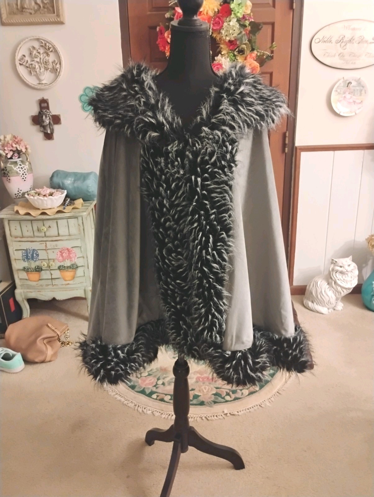 New-Faux Fur and Velveteen Gray and Black Cape. Fully Lined. Large to XL