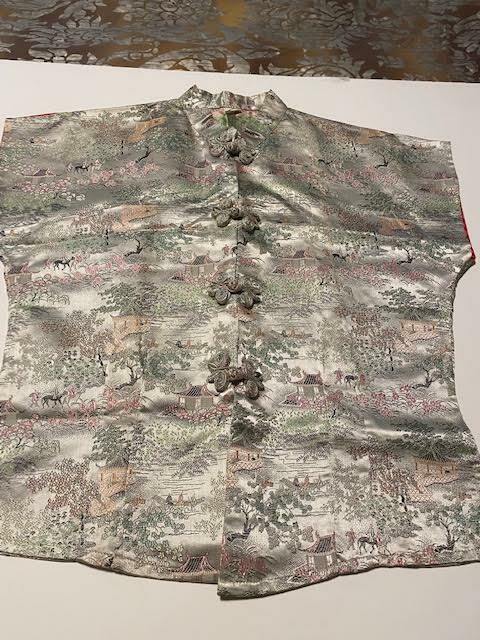 Vintage Asian Silk Women&rsquo;s Blouse Top Silver Country Scene