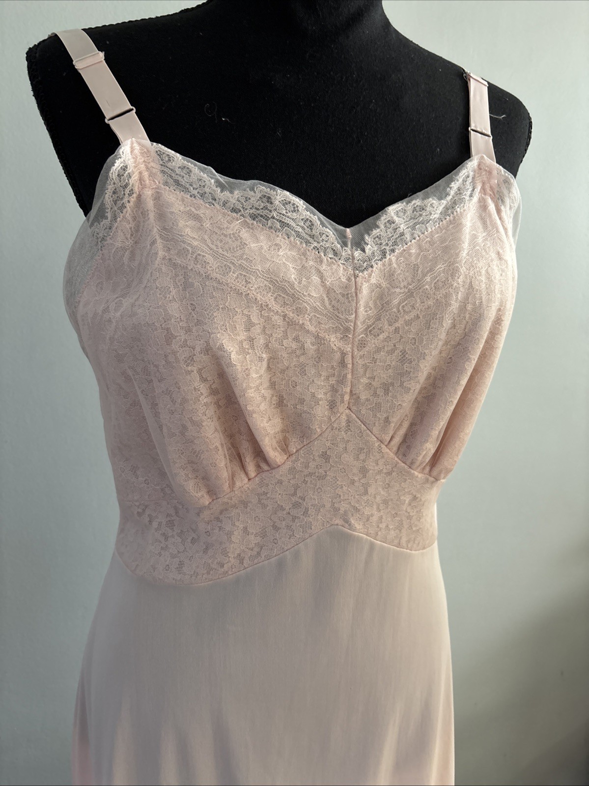 Sears Vintage Charmode Full Slip In Pink Size 36 Lace Ruffles Romance