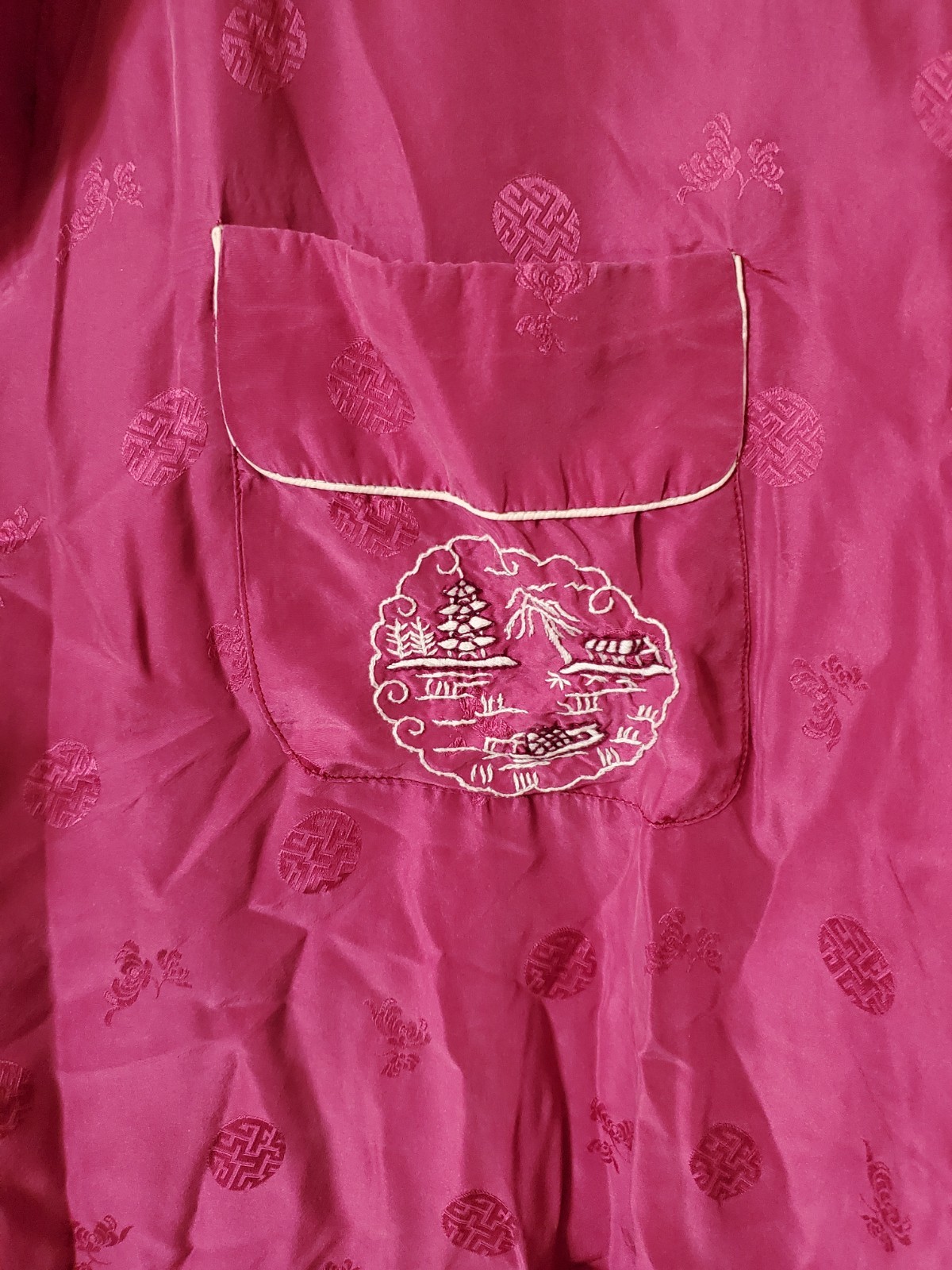 Vintage Solz Squirrel Kimono Robe Silk Magenta Size Large Belted Oriental Pocket