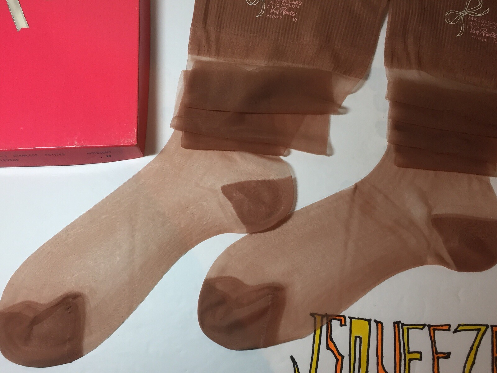 Flat Knit RHT Beige Van Raalte Size 10” Petite Vintage 1950s 6 Pairs 15 DENIER