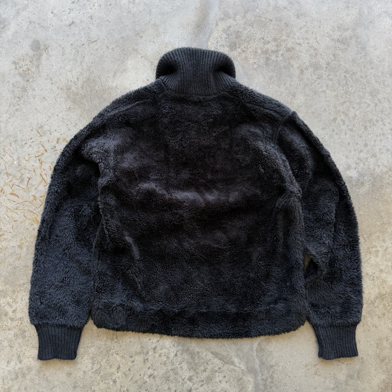 Vintage 60s Black Fuzzy Acrylic Women’s Cropped Shawl Pullover Size Small