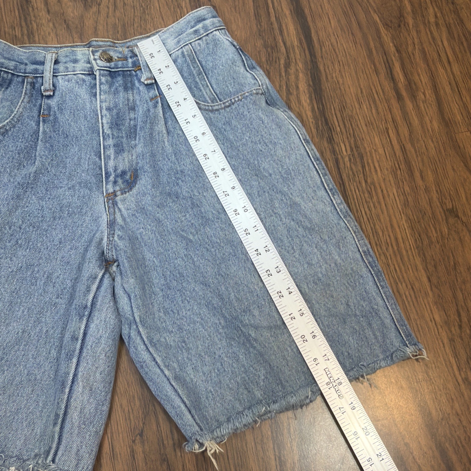 Vtg The Limited 70s 80s Jean Shorts Hi-rise Womens 2 Pleated USA 25×8.5 Cut Offs