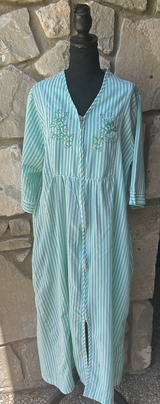 Vintage COLLECTIONS House Dress Robe LARGE Green White Seersucker Stripe