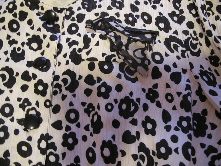 Louis Feraud Vintage 80s Silk Suit~Black White Top + Black skirt~Women 10~FREE H