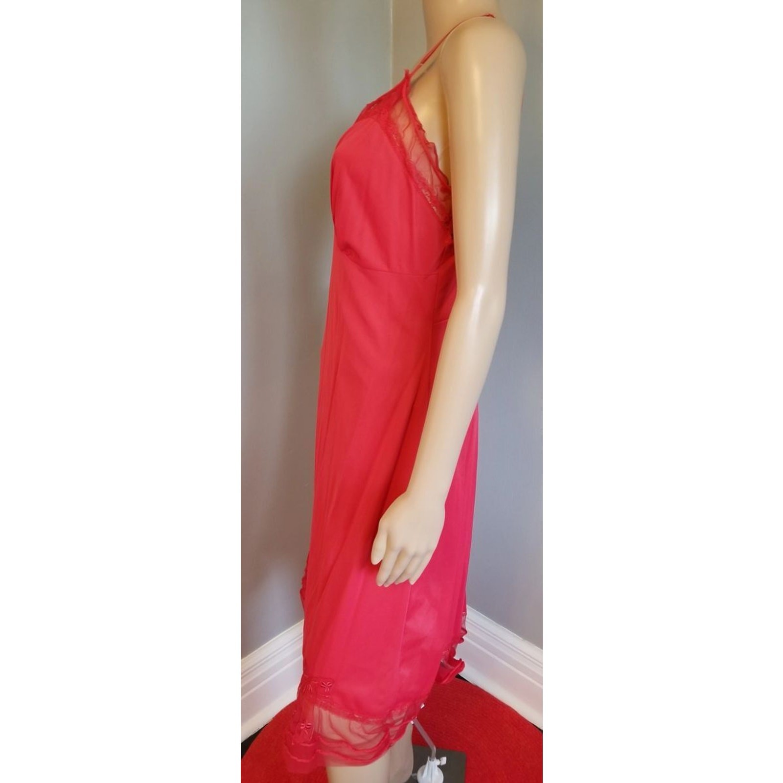 50s Mojud Red Nylon Slip Sheer Bust Hem Full Slip Size – M 36